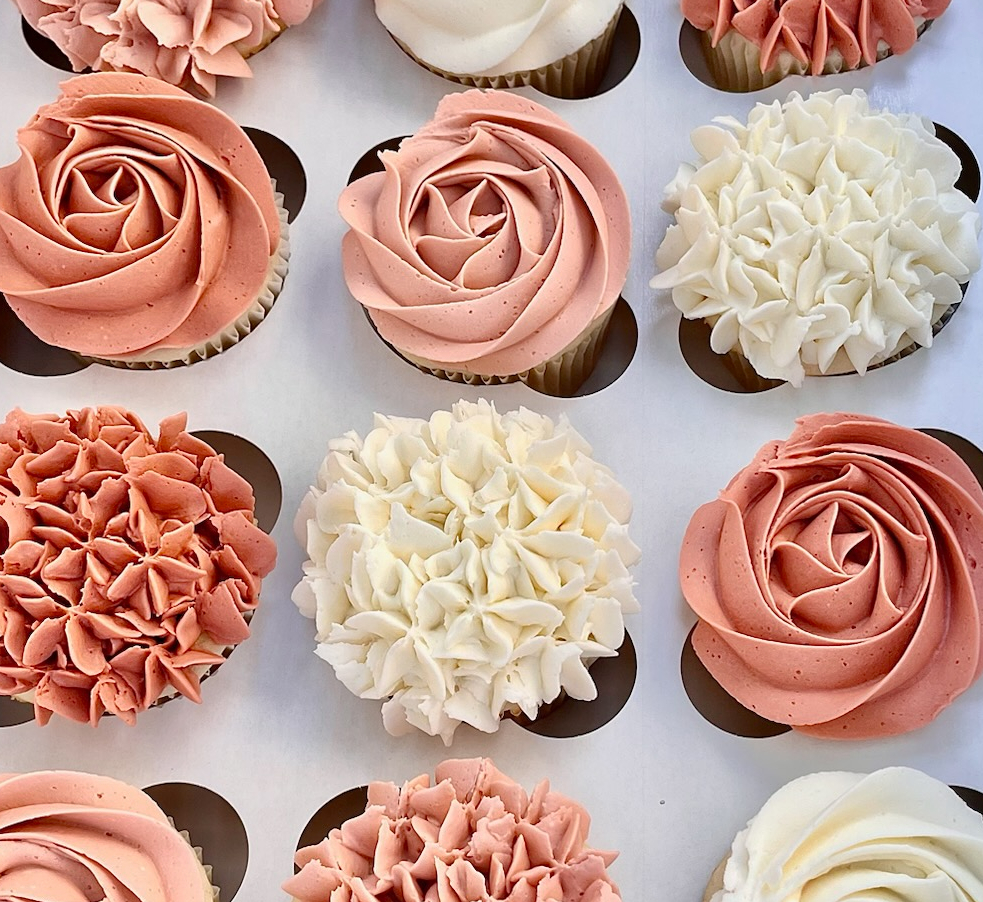 a one to one ratio picture of cupcakes